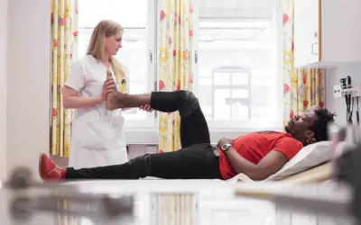 The Role of Physical Therapy in Preventing Re-Injury After Spine & Joint Treatments